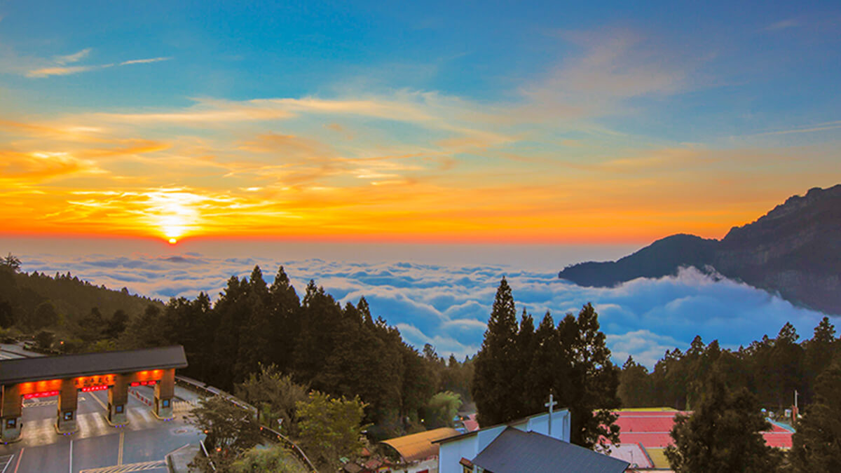 阿里山車站日落雲海(阿里山)-黃源明攝影