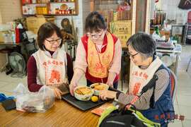 1228我是胃大美食家_活動上菜