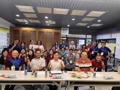 全體學員與評審老師大合照
