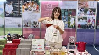 茶業夥伴-甜茶小姐