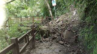 步道遭土石掩蓋現地狀況 (4)