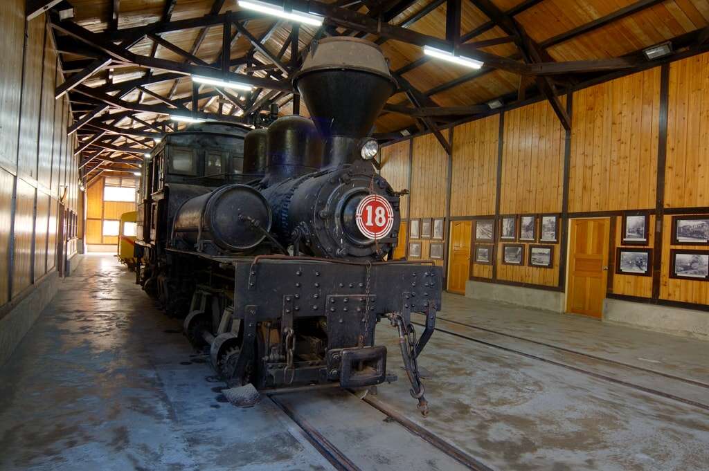 奮起湖・レトロな鉄道の旅