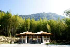 迷糊步道北口公廁