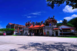 紫雲寺創始於西元1682年