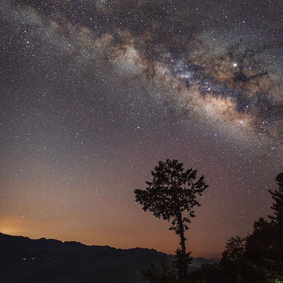 那一年我們望著星空 有那麼多的 燦爛的夢⋯-⠀⠀⠀⠀⠀⠀⠀⠀⠀⠀⠀⠀感謝 @carrieyuuuu分享的美照⛰️-⠀⠀⠀⠀⠀⠀⠀⠀...