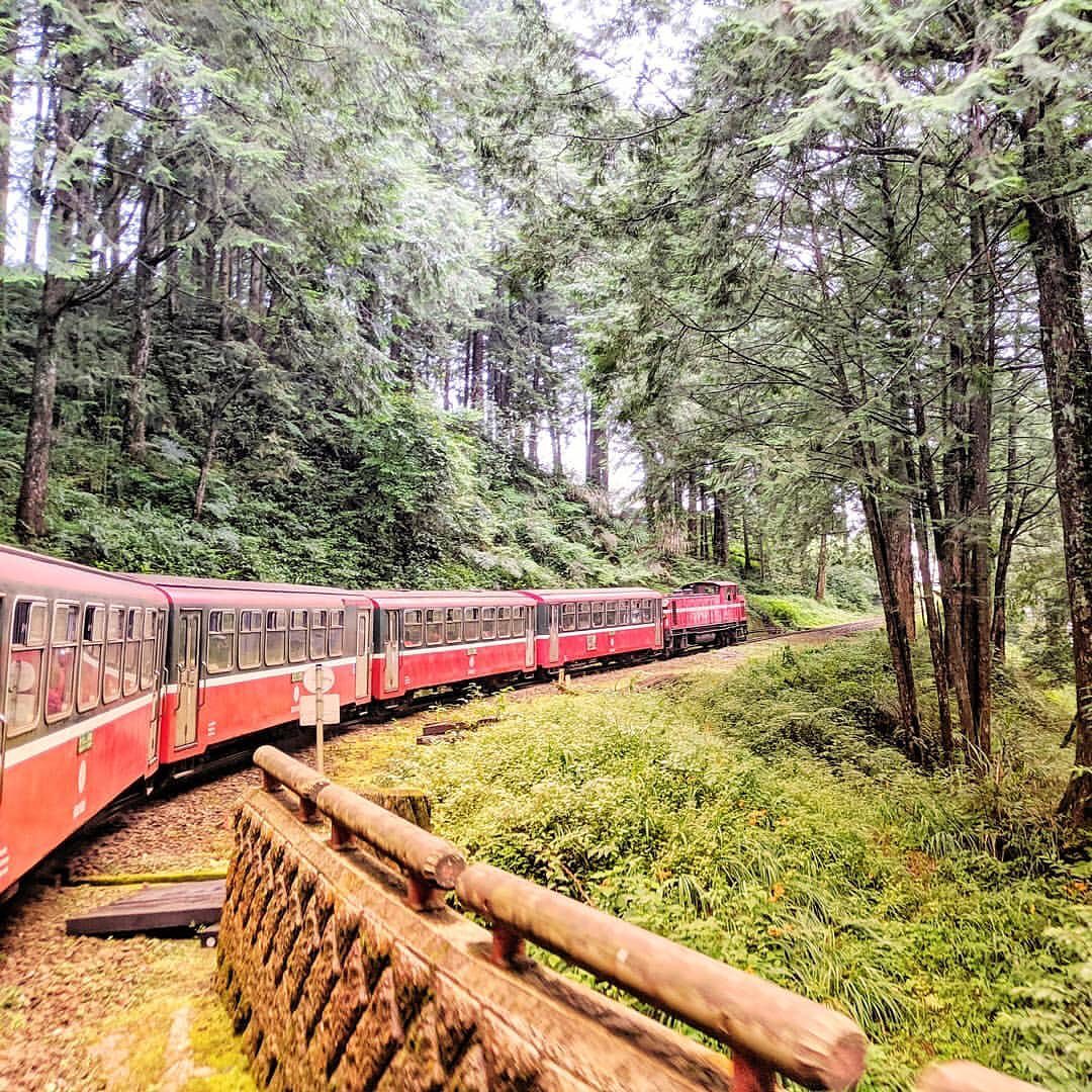 ⠀⠀⠀⠀⠀⠀⠀⠀⠀⠀⠀跟我走吧一起去旅行-⠀⠀⠀⠀⠀⠀⠀⠀⠀⠀⠀⠀感謝 @dimensions.colors 分享的美照⛰️-⠀⠀...