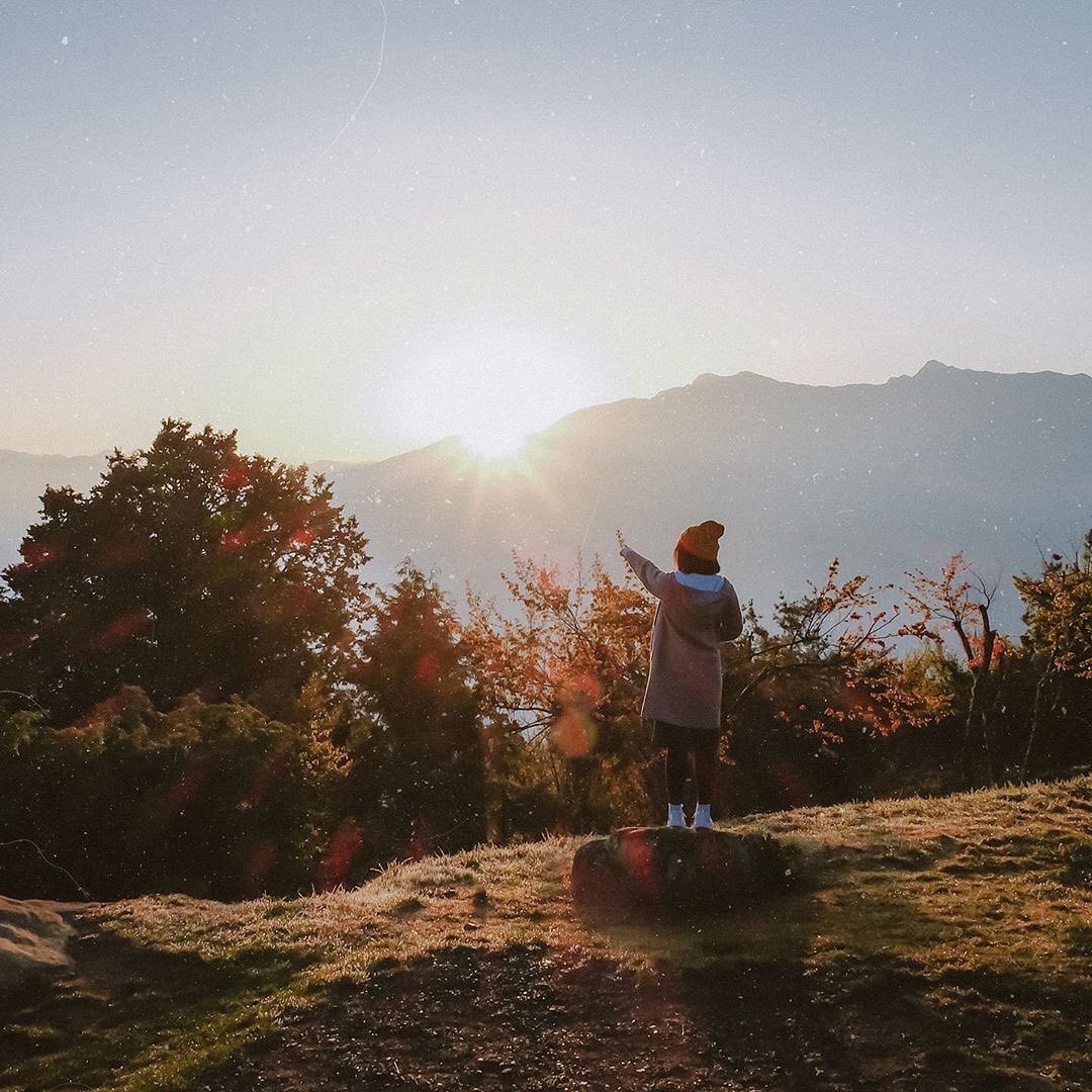 ⠀⠀⠀⠀⠀⠀⠀⠀⠀⠀⠀趁著假日一起來跟日出說聲Hi~-⠀⠀⠀⠀⠀⠀⠀⠀⠀⠀⠀⠀感謝 @hwehyong 分享的美照⛰️-⠀⠀⠀⠀⠀...