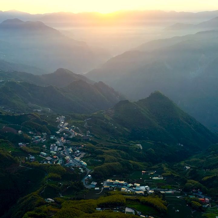 ㊗️2020新年快樂㊗️各位喜歡阿里山的朋友們快來看看2019阿里山迷人的樣貌隨手將阿里山填進2020的願望清單吧-⠀⠀⠀⠀⠀⠀⠀...