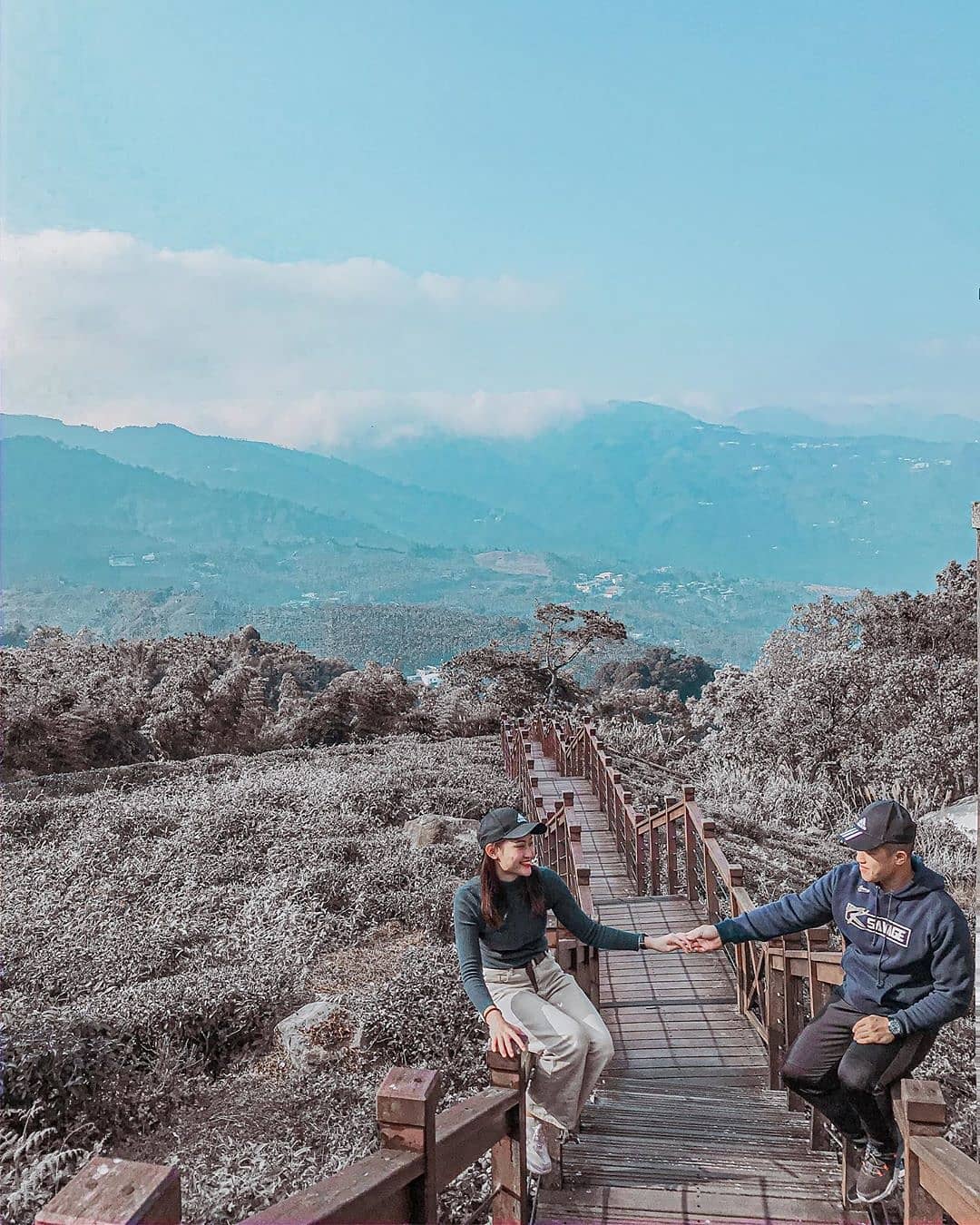 我們在地球的兩端手牽手連成線-⠀⠀⠀⠀⠀⠀⠀⠀⠀⠀⠀感謝 @qq_218 分享的美照-⠀⠀⠀⠀⠀⠀⠀⠀⠀⠀⠀⠀ #travelal...