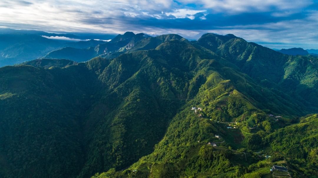 謝謝妳依舊給予生命的力量帶我們走過一次又一次的難關 - #travelalishan 或 @travelalishan 讓你的阿里...