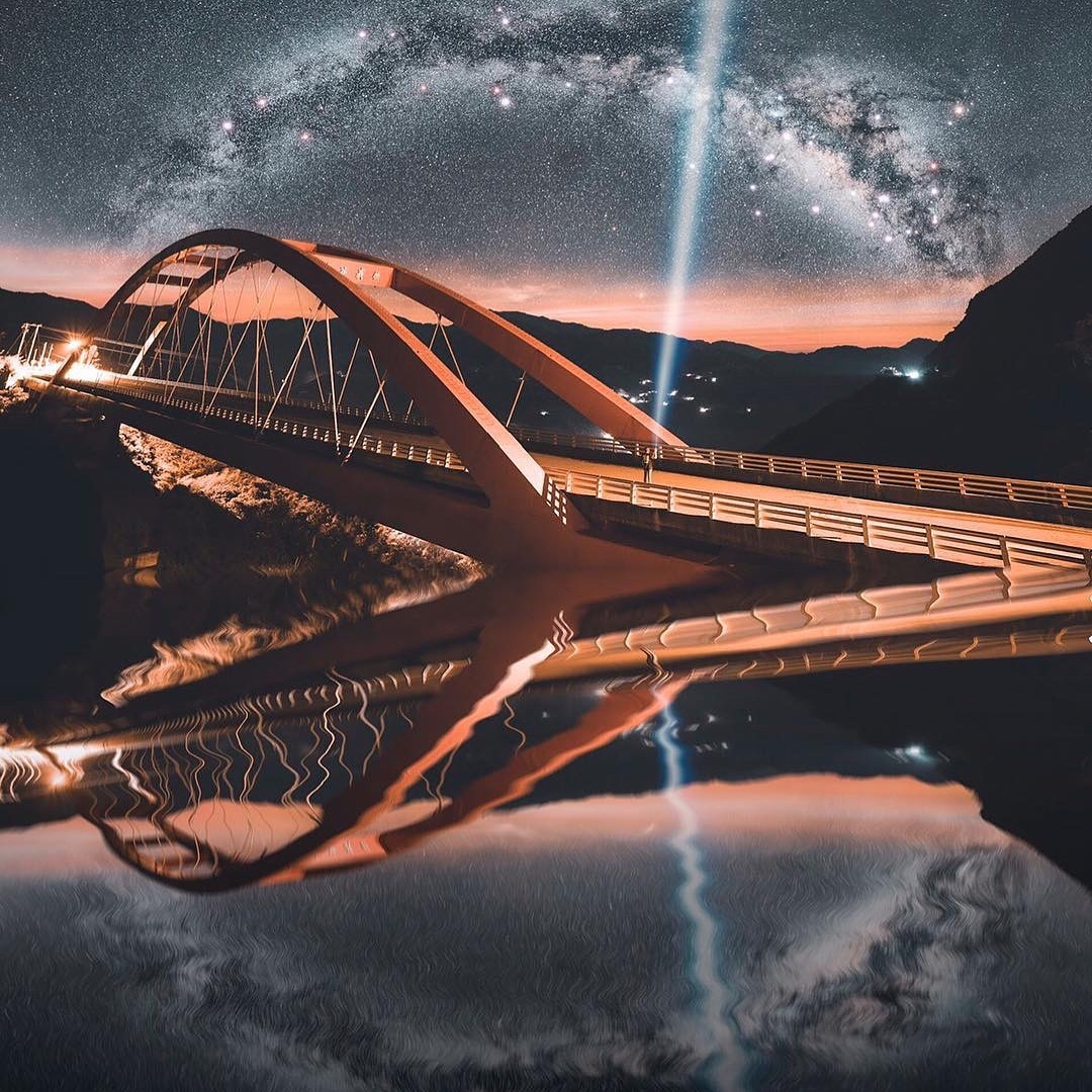 芙谷峩橋這美麗的銀河這是通往阿里山的夢幻橋嗎-感謝 @chun__heng 提供超棒照片- #travelalishan 或 @...