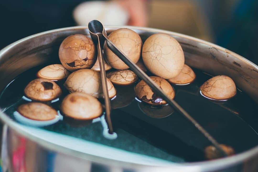 來個罪惡的宵夜文冷冷的山上吃熱熱的茶葉蛋別有一番滋味⠀⠀⠀⠀⠀⠀⠀⠀⠀⠀⠀⠀- ⠀⠀⠀⠀⠀⠀⠀⠀⠀⠀⠀⠀感謝 @zero_1994...