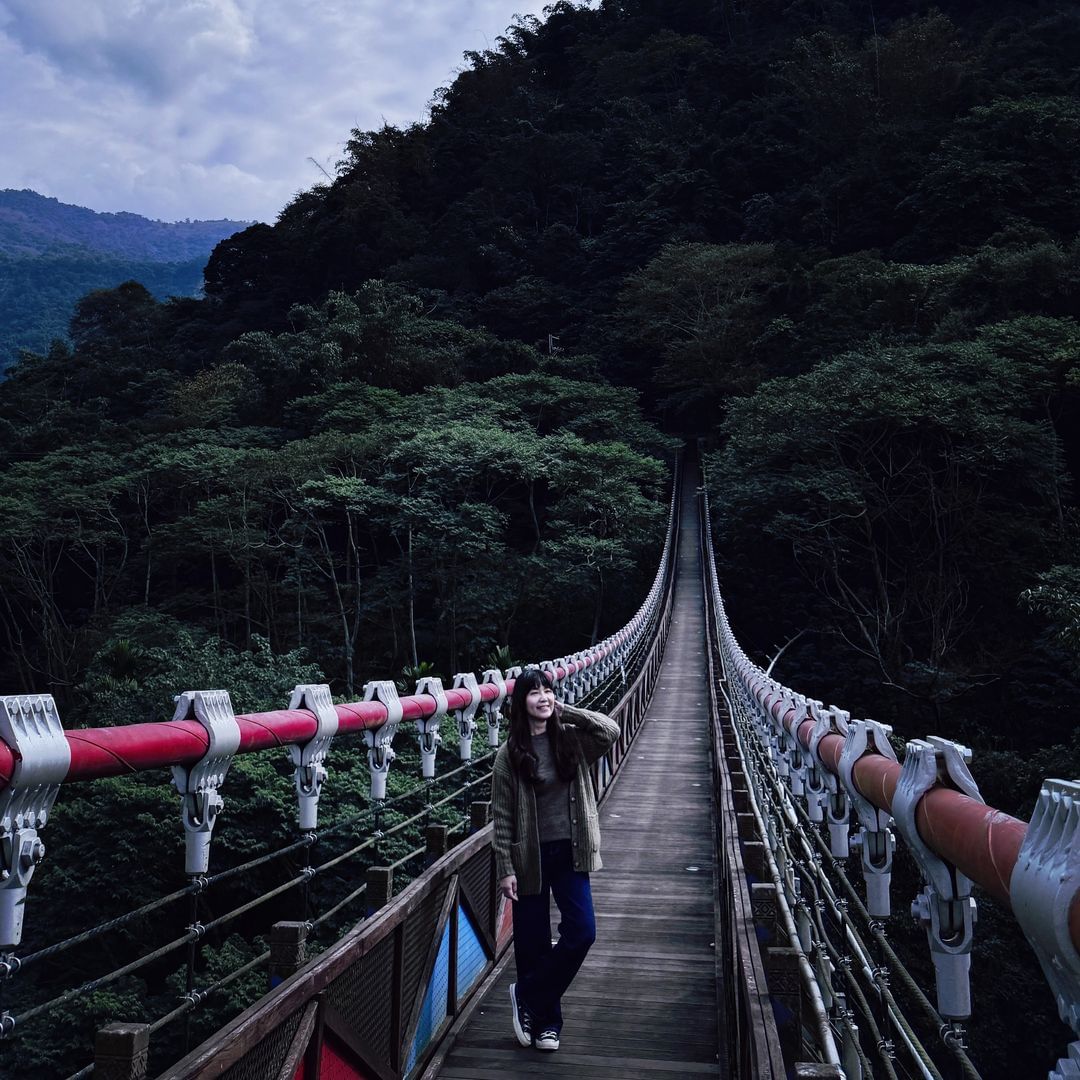 福美吊橋：阿里山的隱藏秘境！橫跨山谷之間，感受山風輕拂，腳下溪流潺潺⛅️收藏起來！有機會走訪到此，別忘了打卡 #福美吊橋 感謝 @...