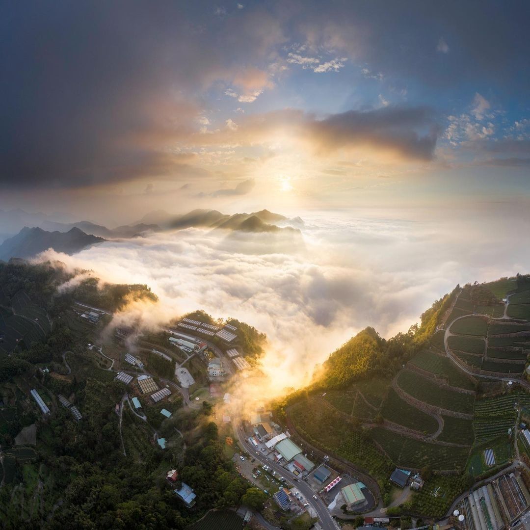 偶爾迷路，多繞一點路有什麼關係，看過更多的風景，練習與自己對話。照片授權感謝 @s7751015 -⠀歡迎在您的貼文 #trave...