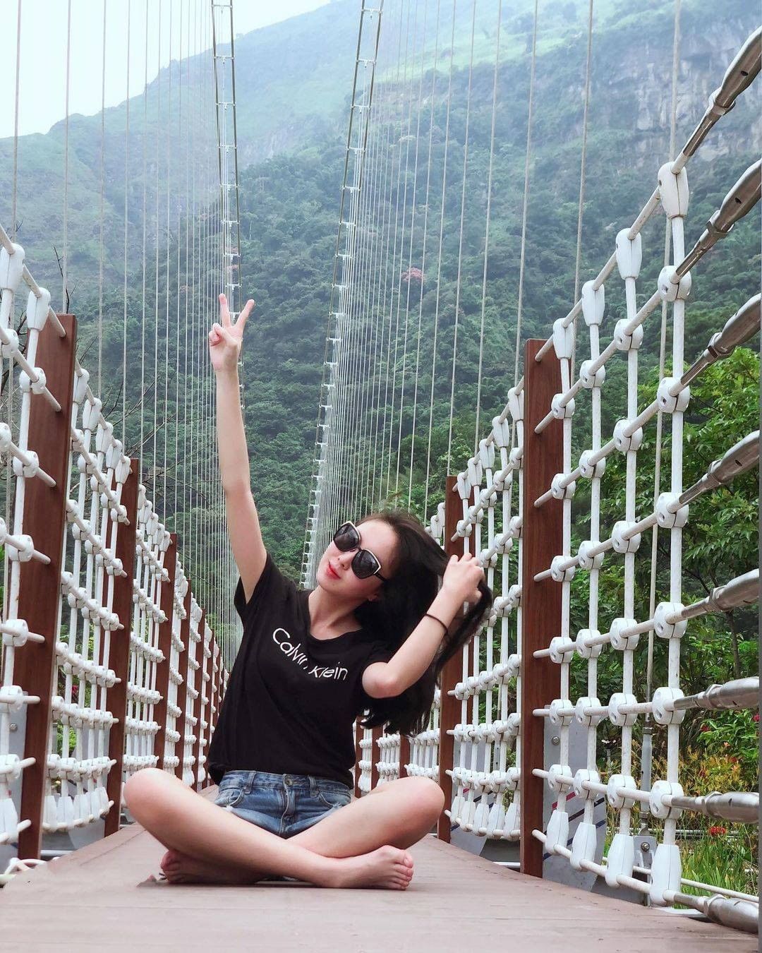 阿里山的達娜伊谷吊橋非常適合來放鬆！養精蓄銳，再繼續努力-⠀⠀⠀⠀⠀⠀⠀⠀⠀⠀⠀感謝 @ebyayaebebya  分享的美照-⠀...