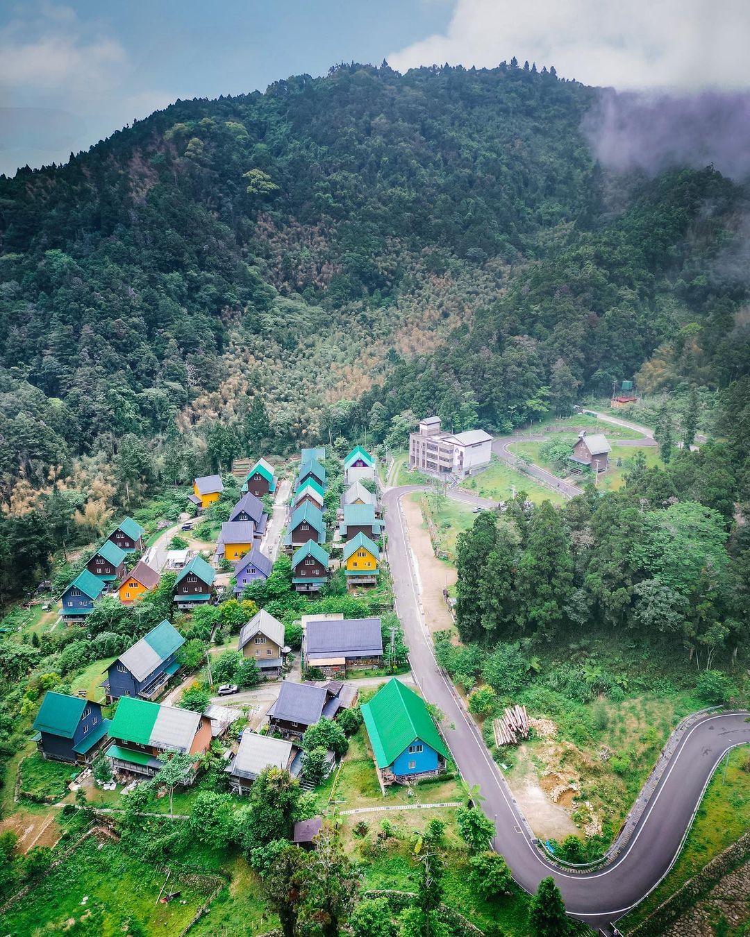 得恩亞納高海拔山林裡的秘境聚落，讓人想一探究竟！照片授權 @hsingfang20 -⠀歡迎在您的貼文 #travelalisha...