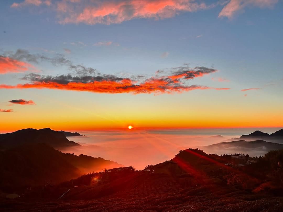 秋冬的驚喜不斷推薦觀夕陽地點 (幫小編接龍)◍ 隙頂二延平步道◍ 隙頂茶林山步道◍ 石棹霞之道◍ 阿里山公路89.5K觀景平台◍ ...