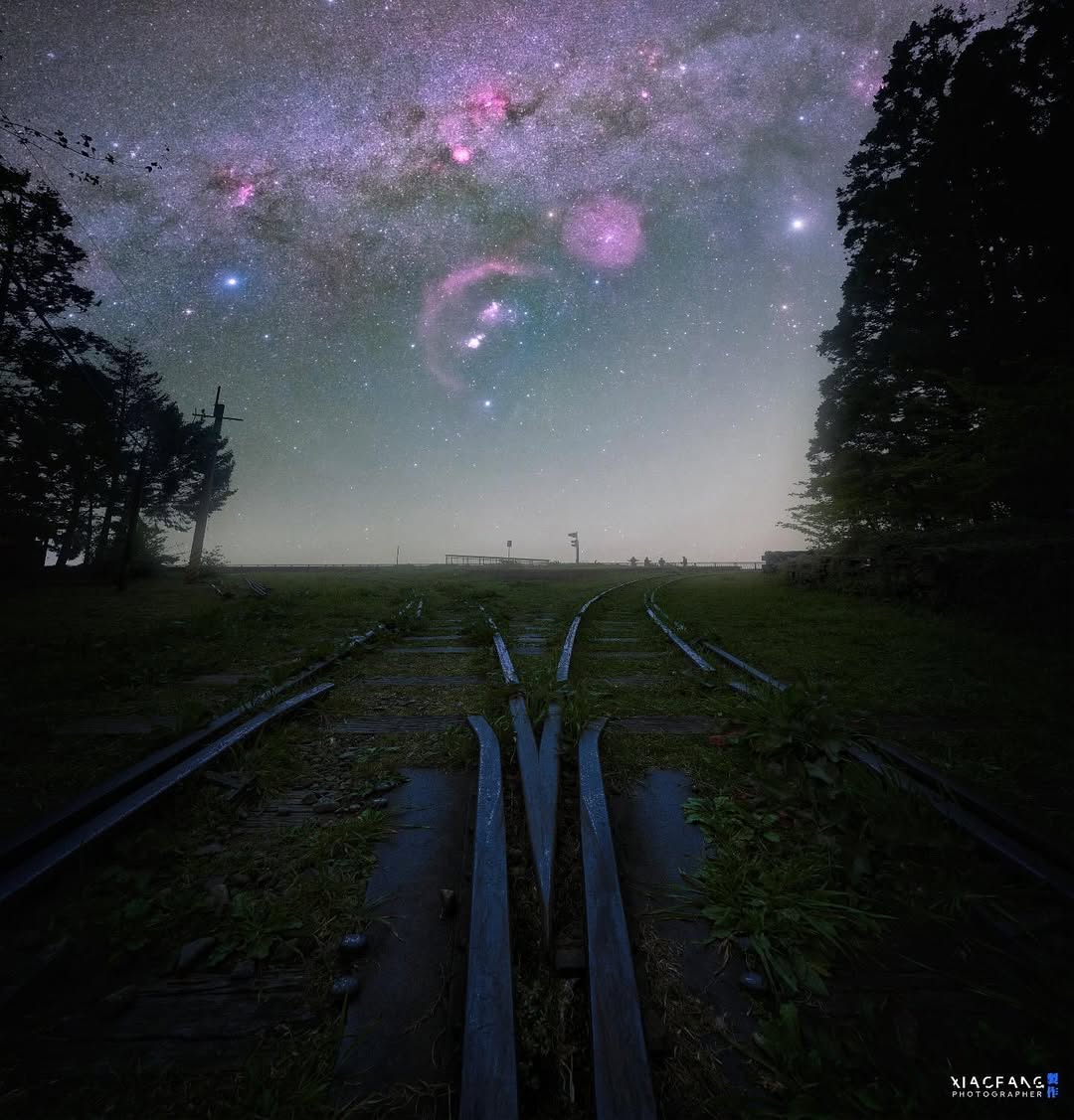 讓夢幻的星空療癒我們一整天的疲憊這片光景可以盯著看好久好久完整的收藏近腦海裡感謝 @8.32s 分享美照-#amazingtaiw...