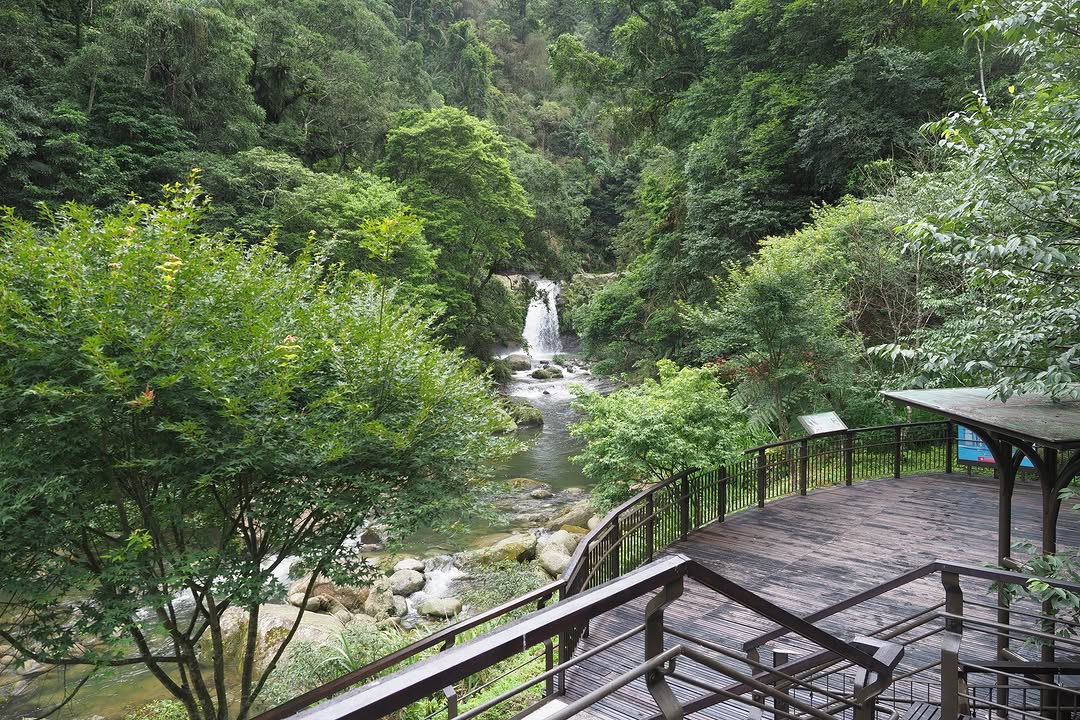 不知不覺，暑假就快結束了 .ᐟ.ᐟ最多雨的一個夏季，是不是覺得少了點什麼～今年看的瀑布特別少？把握好天氣上山納涼一下～這幾天中午過...