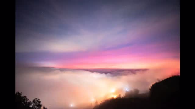 石棹琉璃光攝影師說：沒對好焦 （阿呀但是看了一遍又一遍～無損那雲海流動、薄霧星空的美啊！感謝 @jain_yi 分享美麗縮時-#阿...