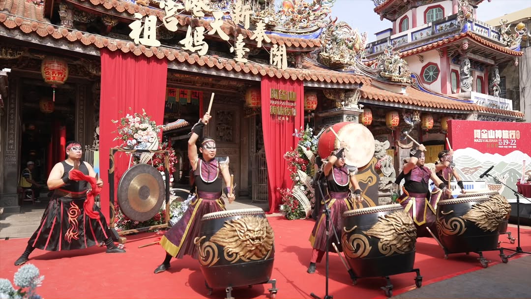 阿里山神旅行．抵嘉✦一生一次，與媽祖同行搭上栩悅號到阿里山✦​今年冬天跟著新港媽祖登上祝山觀日平台，伴隨曙光升起～誦讀經文、消災賜...