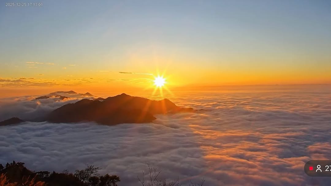 最美的聖誕節禮物～～日落雲海～～祝福大家佳節愉快-#阿里山 #雲海 #日落 #夕陽 #sunset